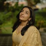rajisha vijayan in golden colour lehenga for party outfit-005