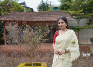 anu sithara temple look in kerala saree pics
