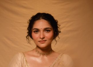 kayadu lohar in elegant lehenga in light colour for function pics
