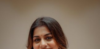 meera nandan in simple churidar designs photos