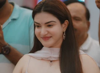 actress honey rose viral photo trending dressing style