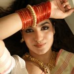 saniya iyappan in onam outfit and ornaments trensing ideas photos and pics