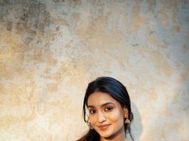saniya iyappan in saree with matching ornaments trending ideas photos