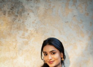 Saniya Iyappan saniya iyappan in saree with matching ornaments trending ideas photos