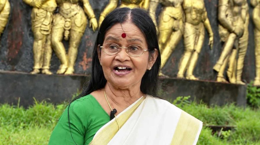 actress savithri sreedharan