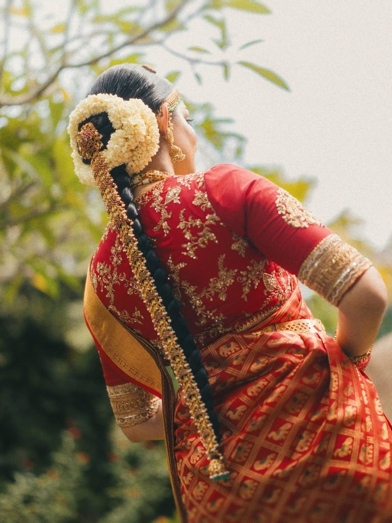 ahaana krishna wedding hairstyle photos back