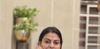 Anusree anusree in saree with trending makeup style photos