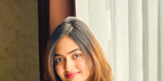 Shaalin Zoya shaalin zoya in dark party wear out with net sleeves design photos