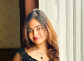 Shaalin Zoya shaalin zoya in dark party wear out with net sleeves design photos