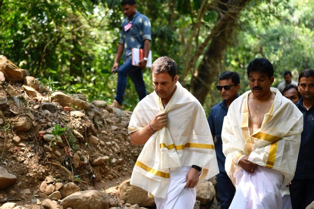 rahul-gandhi-at-thirunelli-temple - RahulGandhi-visits-the-Thirunelli-Temple-004.jpg