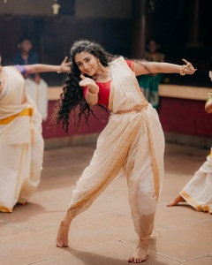 aarsha-baiju-latest-photos