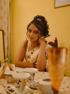 arsha-baiju-in-saree-with-ornaments-look-photos-011