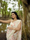 arsha-chandini-baiju-latest-photos-in-saree-outfit-003
