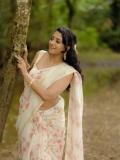arsha-chandini-baiju-latest-photos-in-saree-outfit-008